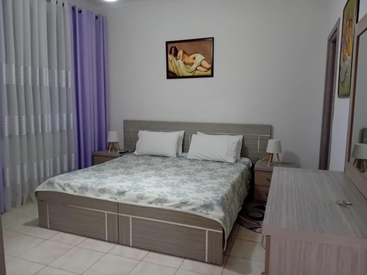 Enel Apartment City Center Sarande Bagian luar foto